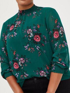 Torrid Chiffon Smocked Mock Neck Floral Blouse Top Green 5XL Plus Long Sleeved